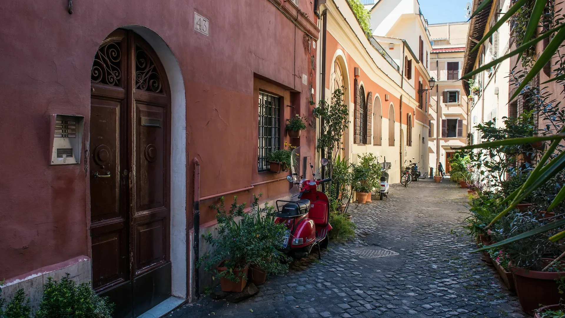 Monti Colosseum Accommodation Rome Apartment