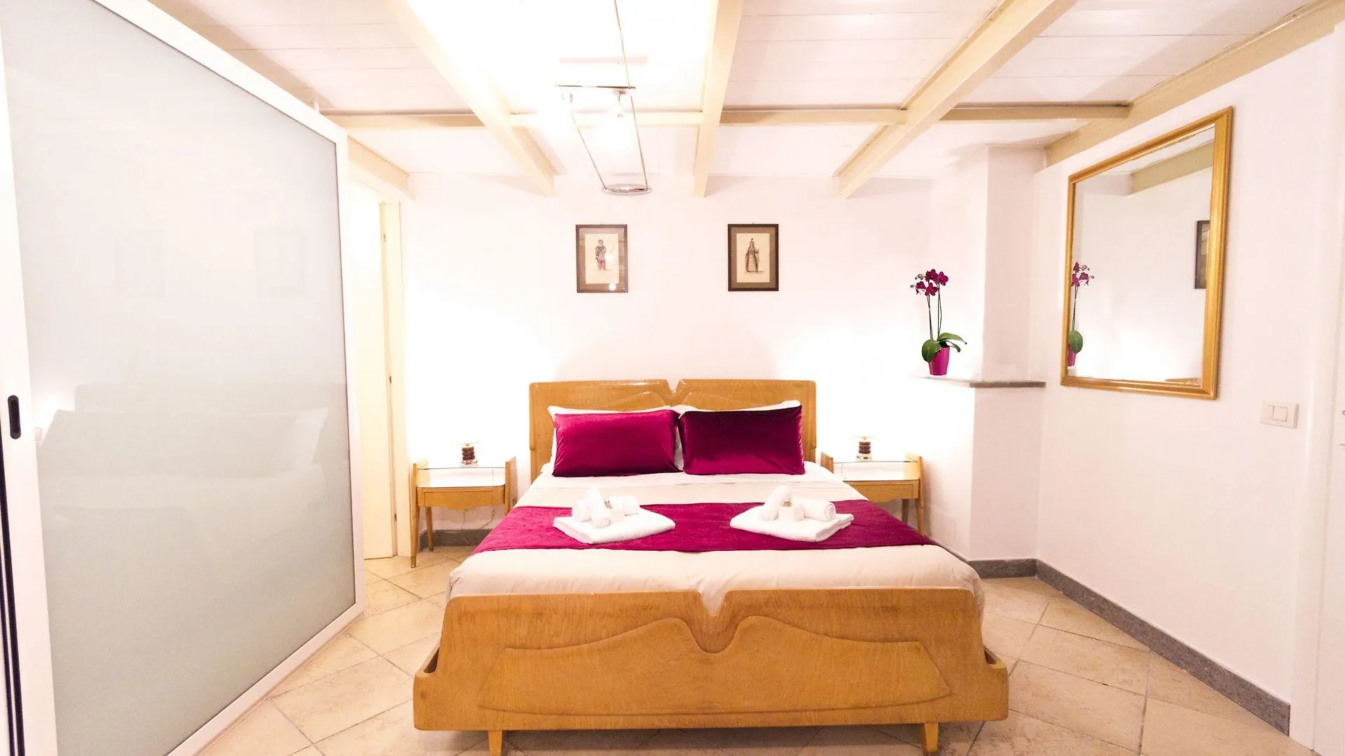 Monti Colosseum Accommodation Rome Italy