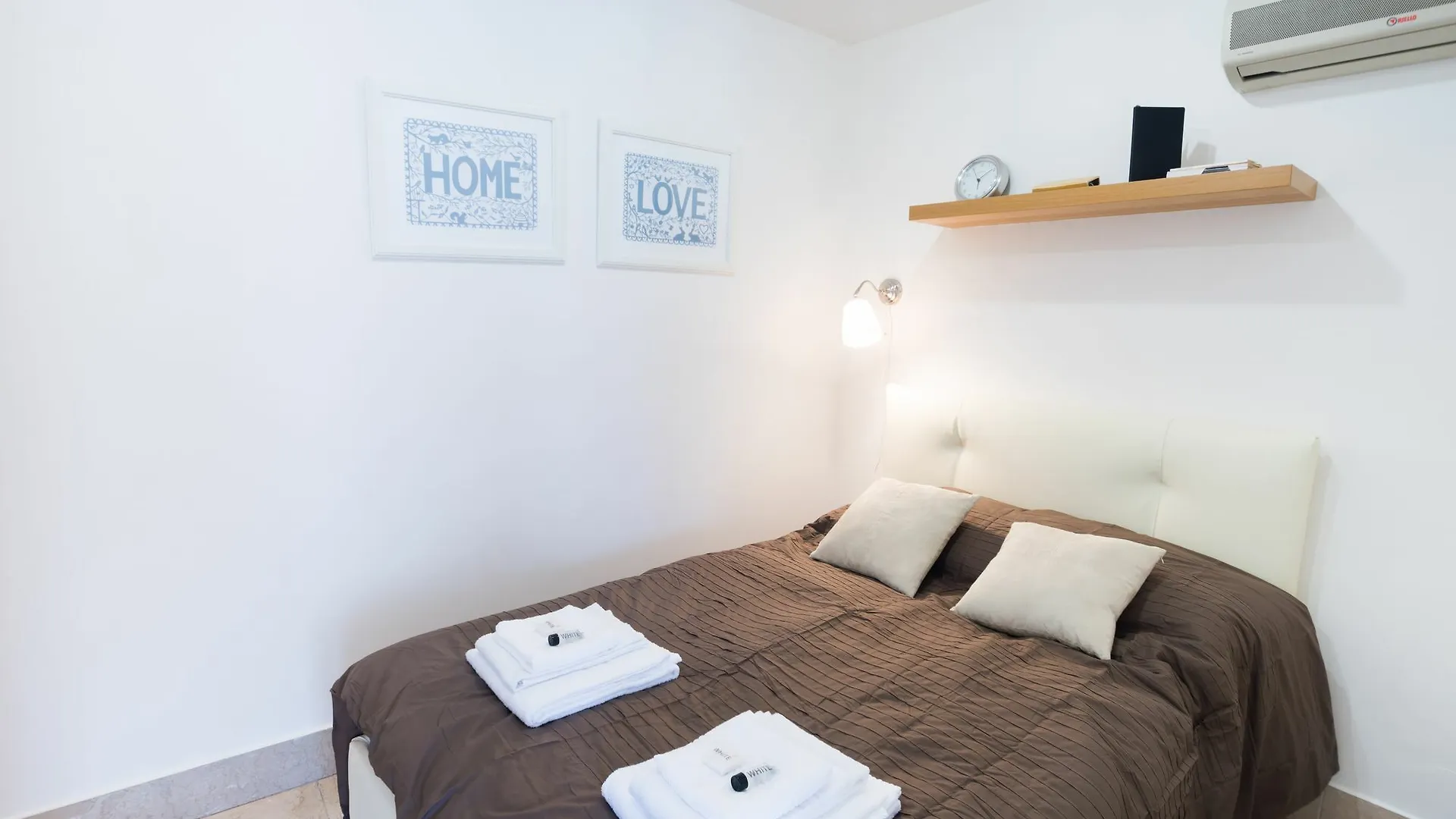 Monti Colosseum Accommodation Rome Apartment