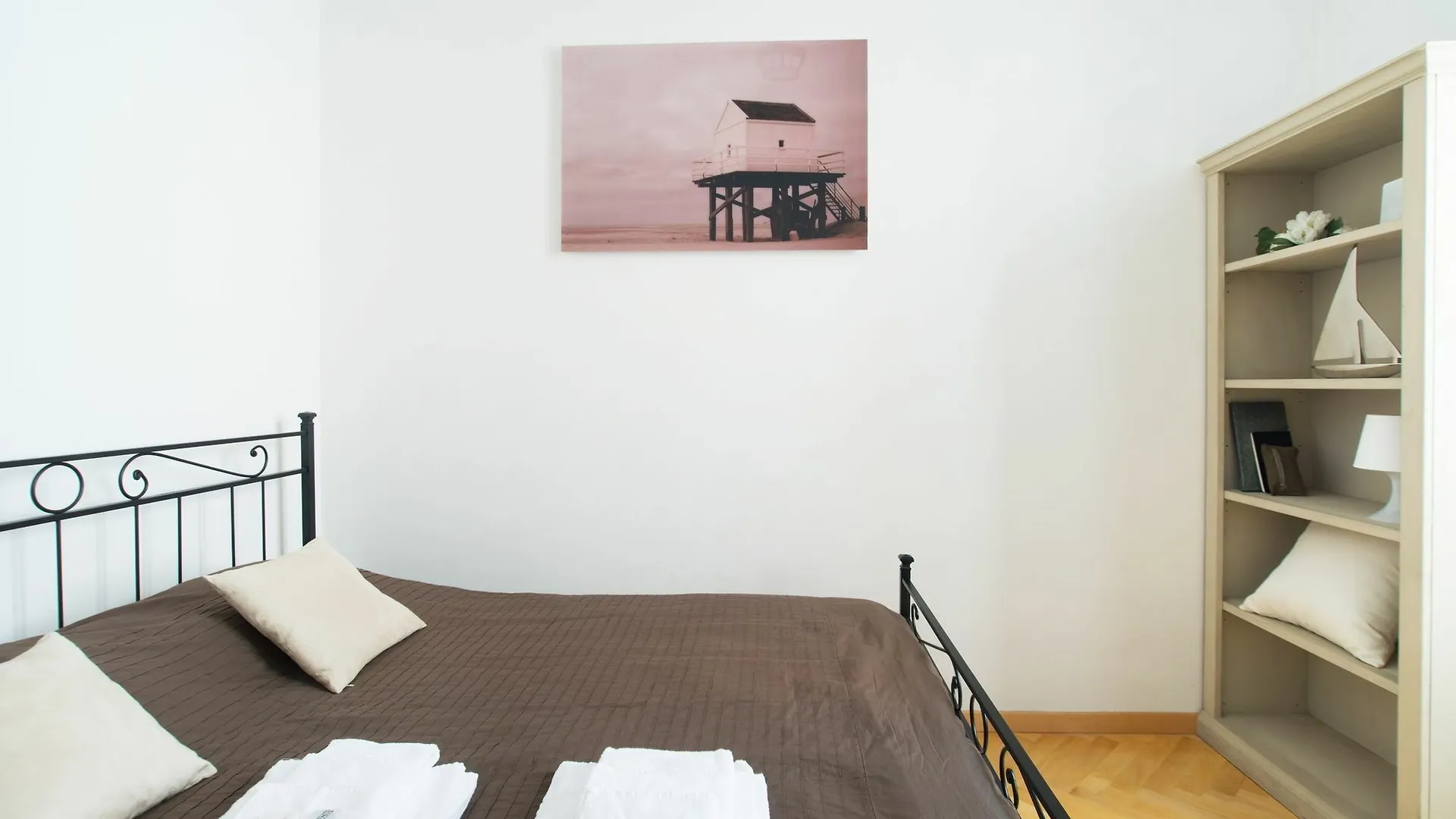 Monti Colosseum Accommodation Rome Italy
