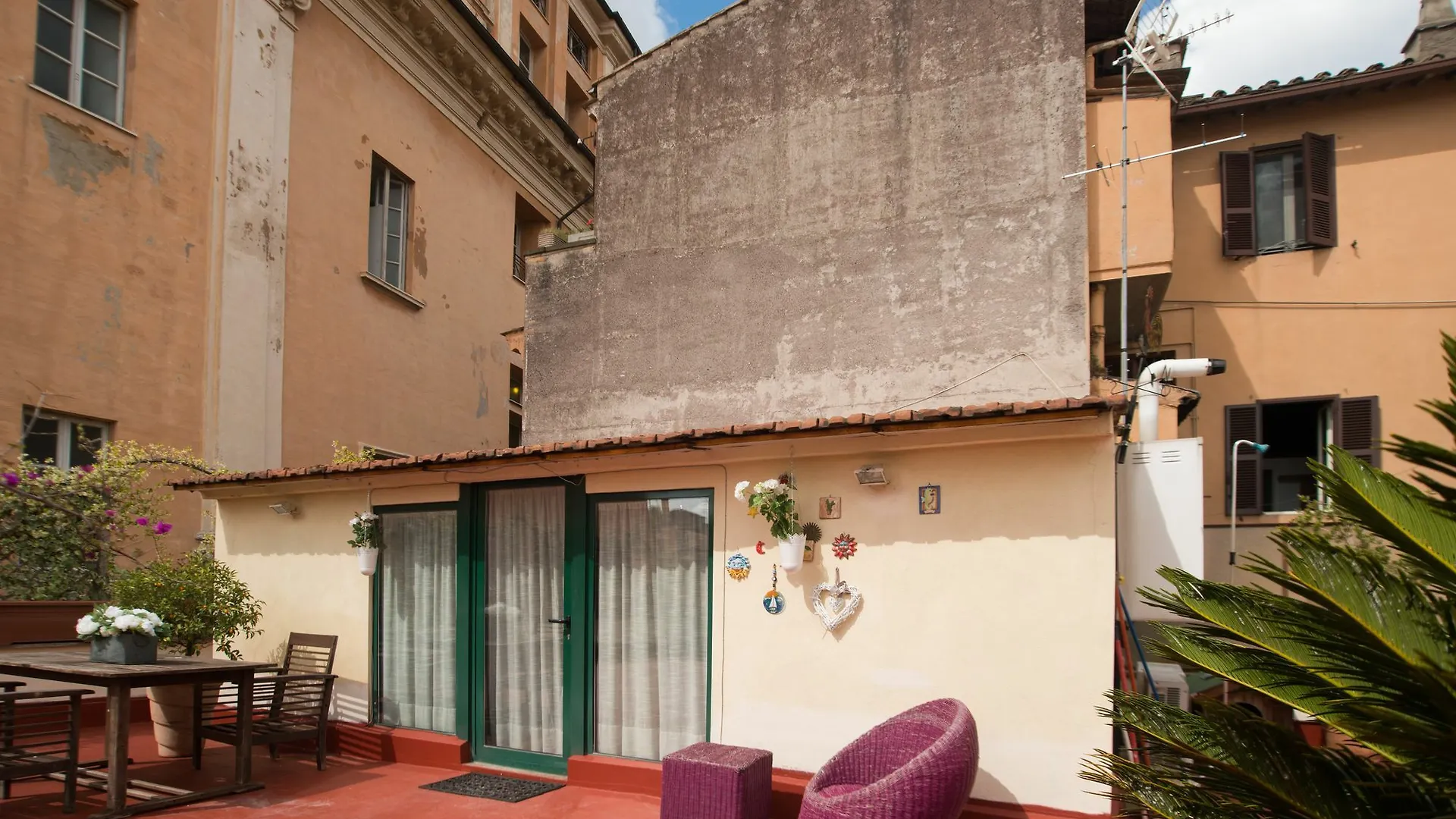 Monti Colosseum Accommodation Rome 0*,  Italy